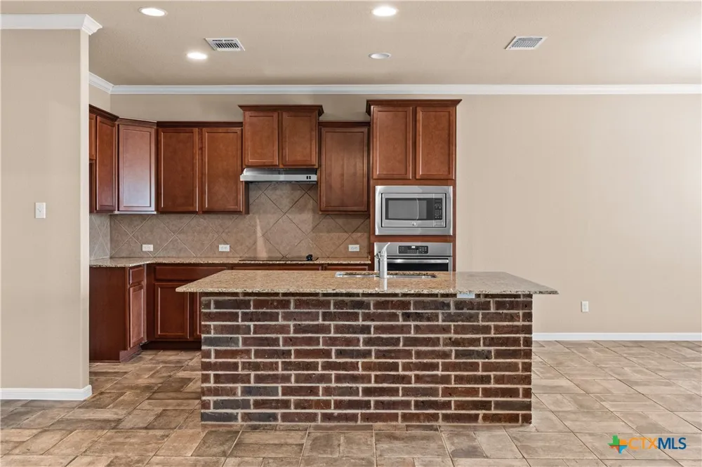 10223 Alamosa Lane Temple, TX 76502