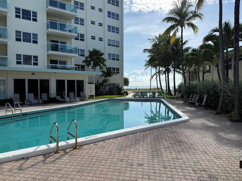 6000 OCEAN Blvd #1D Lauderdale By The Sea, FL 33308