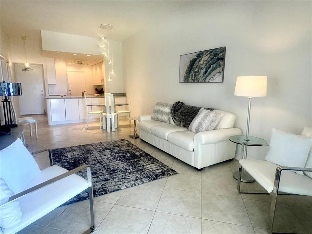 6000 OCEAN Blvd #1D Lauderdale By The Sea, FL 33308