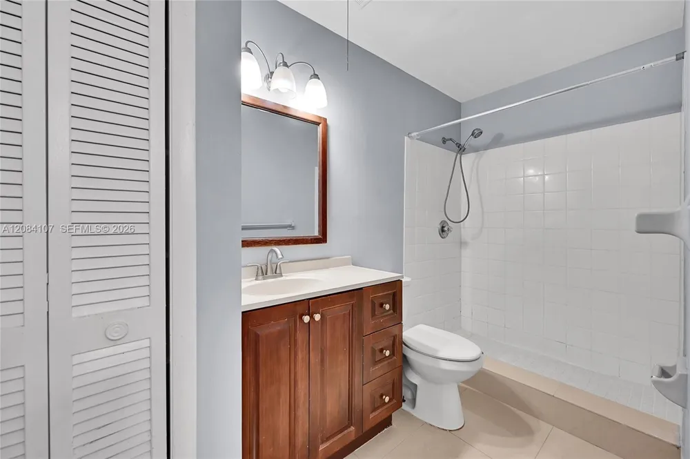 4132 NW 88th Ave #203 Coral Springs, FL 33065