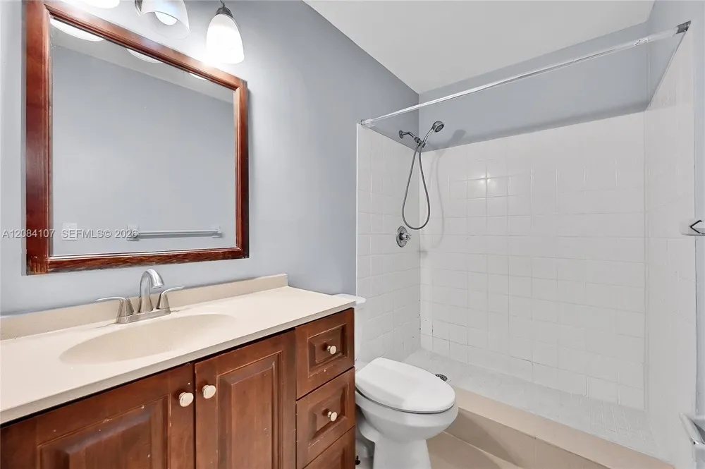 4132 NW 88th Ave #203 Coral Springs, FL 33065