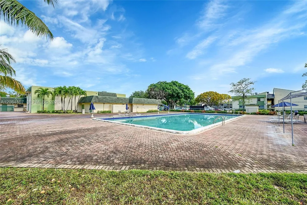 4132 NW 88th Ave #203 Coral Springs, FL 33065