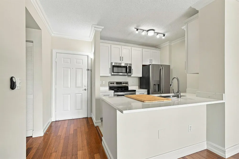 780 S Sapodilla Avenue #412 West Palm Beach, FL 33401