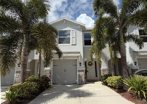 8653 PALMER PARK CIRCLE