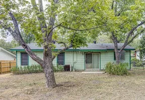 8915 Slayton Drive Austin, TX 78753