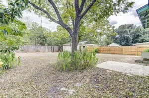 8915 Slayton Drive Austin, TX 78753