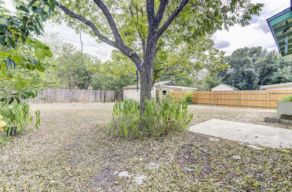 8915 Slayton Drive Austin, TX 78753
