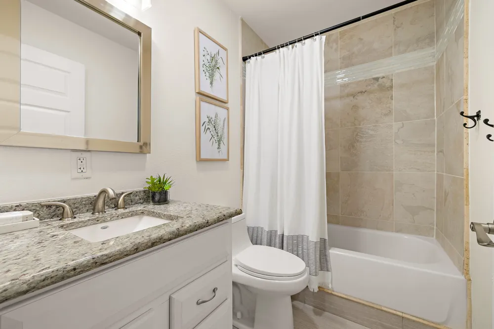 6101 Adalee Avenue Austin, TX 78723