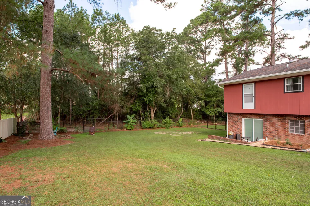 9890 Central AVE Waycross, GA 31503