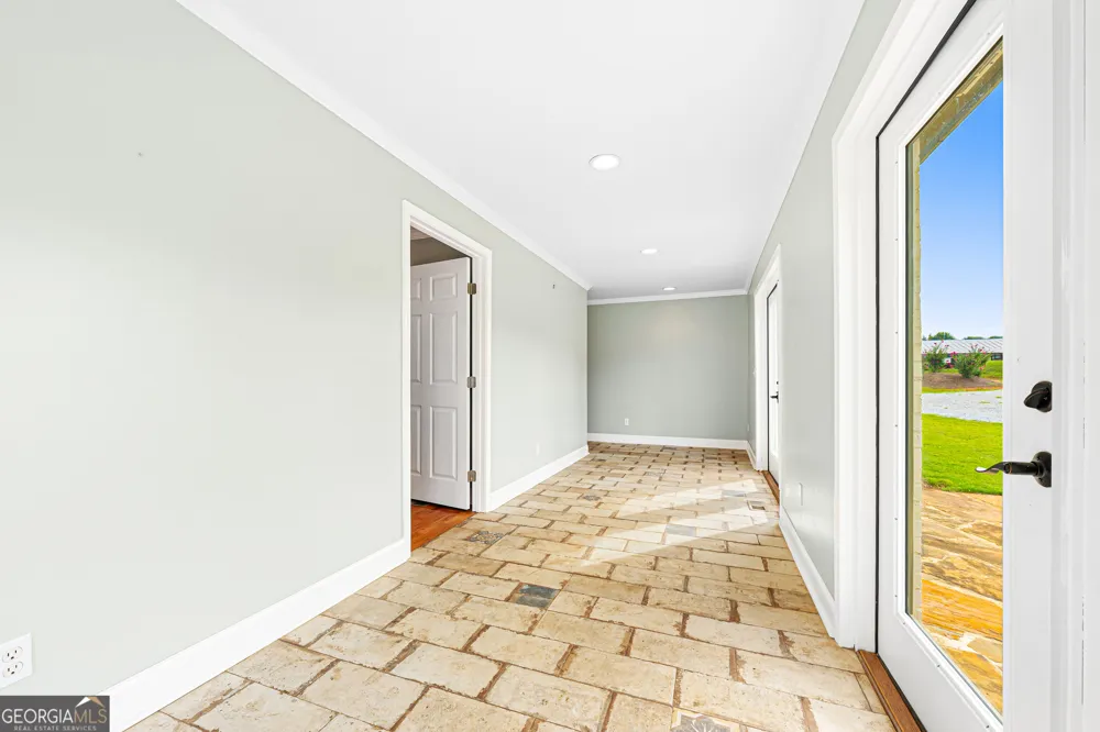 1 Legacy LN Hartwell, GA 30643