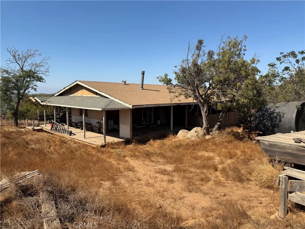 22300 Juniper Perris, CA 92570