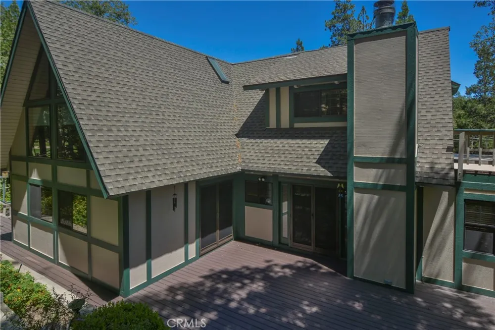 26472 Hillcrest Lake Arrowhead, CA 92352