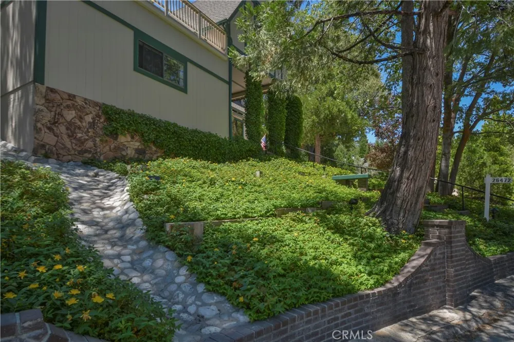 26472 Hillcrest Lake Arrowhead, CA 92352