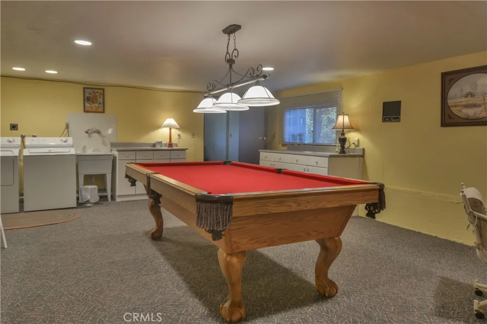 26472 Hillcrest Lake Arrowhead, CA 92352
