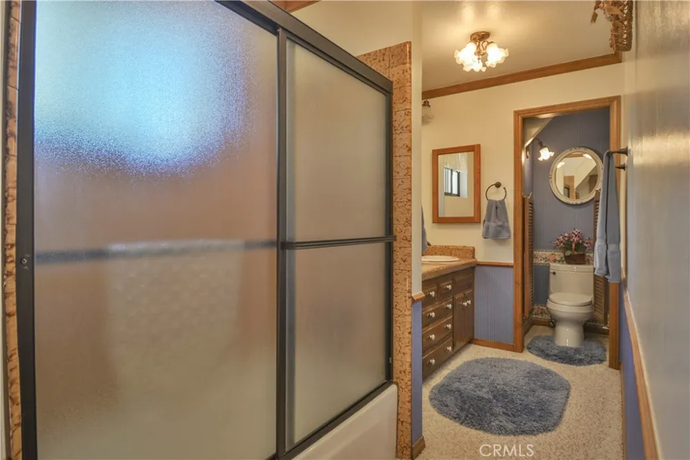 26472 Hillcrest Lake Arrowhead, CA 92352