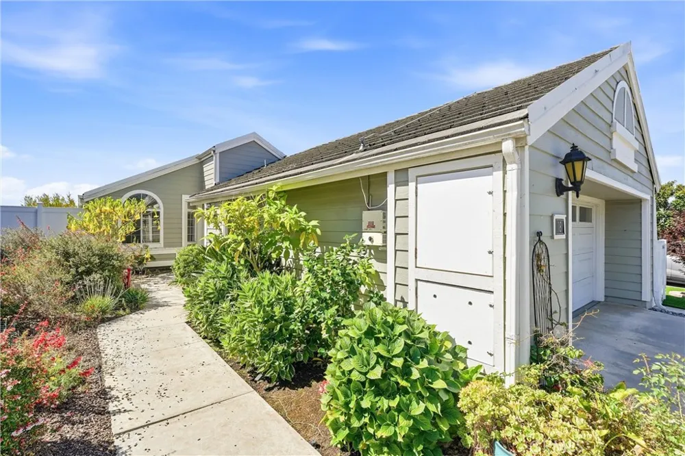 18 Byron Close Laguna Niguel, CA 92677