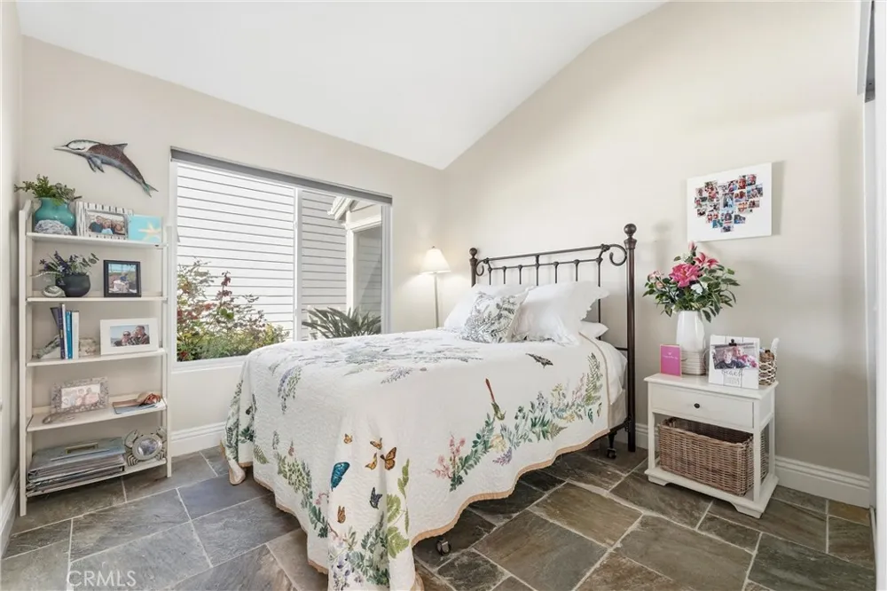 18 Byron Close Laguna Niguel, CA 92677