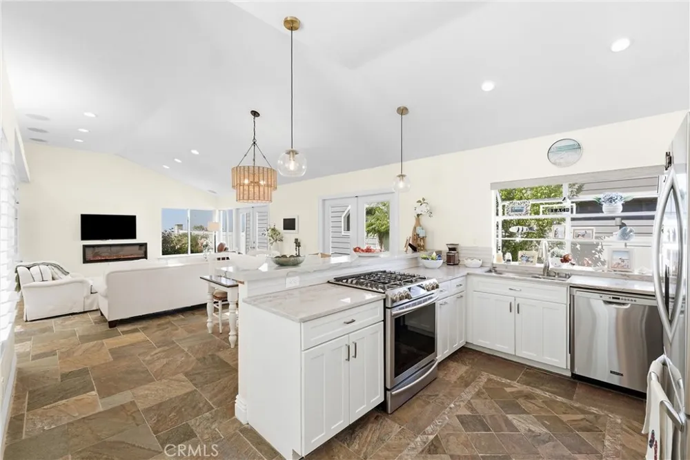 18 Byron Close Laguna Niguel, CA 92677