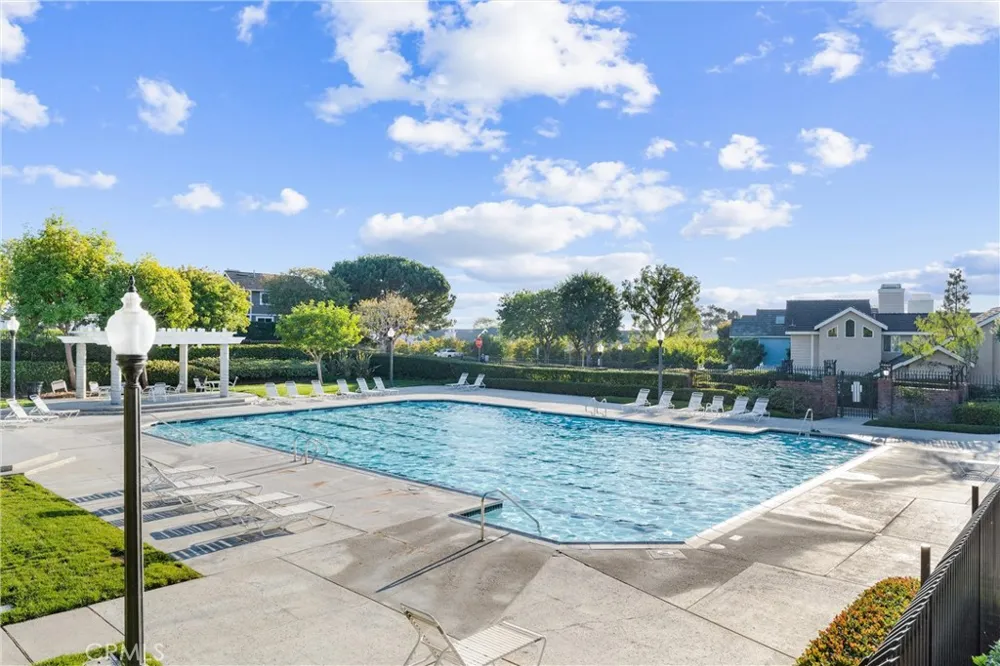 18 Byron Close Laguna Niguel, CA 92677