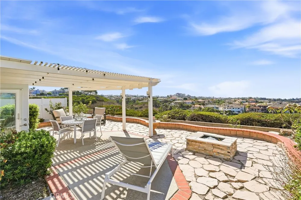 18 Byron Close Laguna Niguel, CA 92677