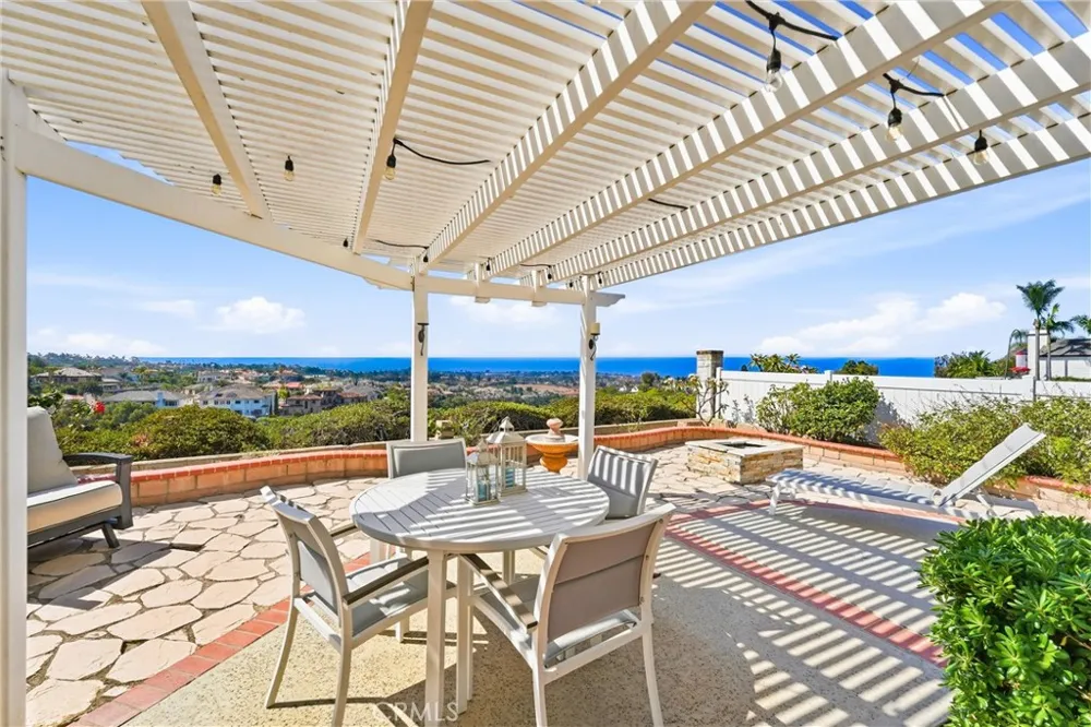 18 Byron Close Laguna Niguel, CA 92677