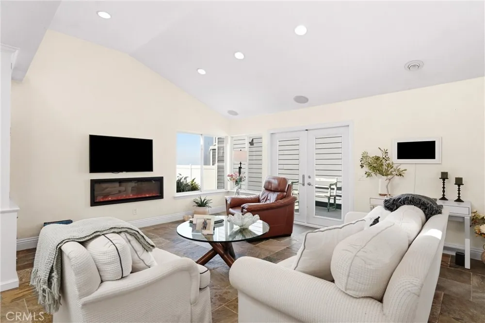 18 Byron Close Laguna Niguel, CA 92677