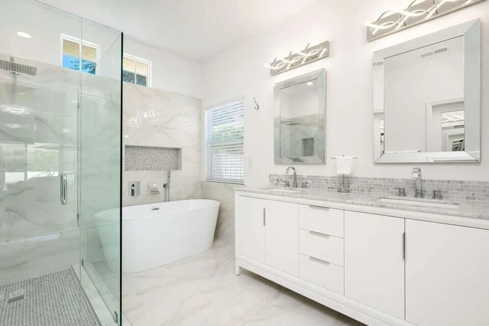 836 Mira Grande Palm Springs, CA 92262