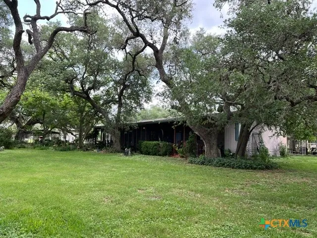 1037 Noll Road Meyersville, TX 77974