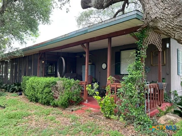 1037 Noll Road Meyersville, TX 77974