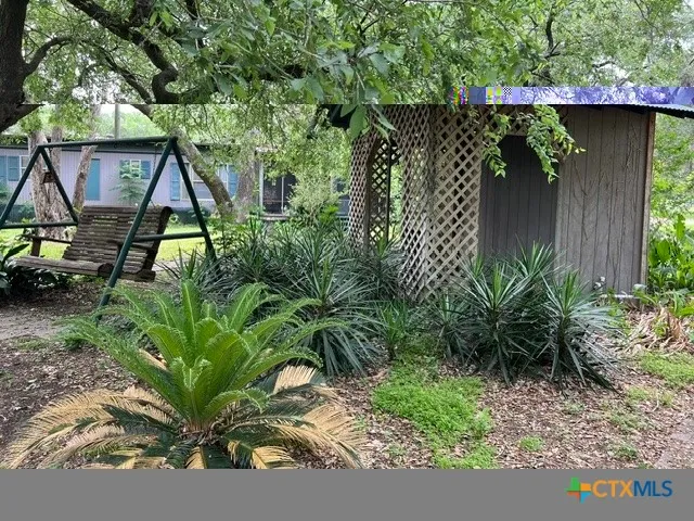 1037 Noll Road Meyersville, TX 77974