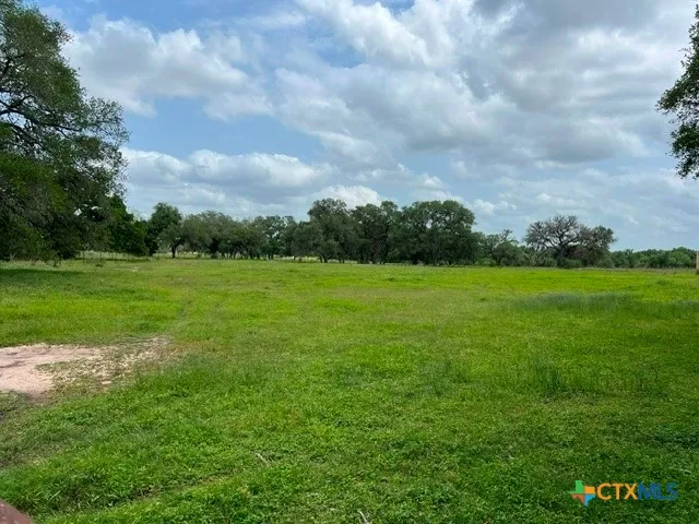 1037 Noll Road Meyersville, TX 77974