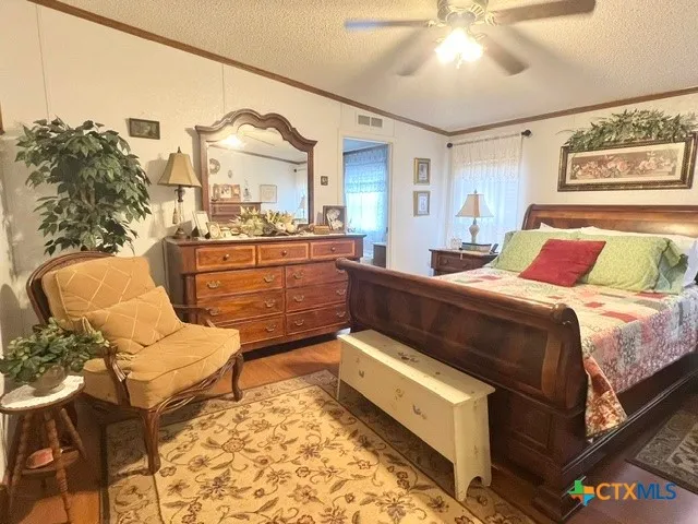 1037 Noll Road Meyersville, TX 77974