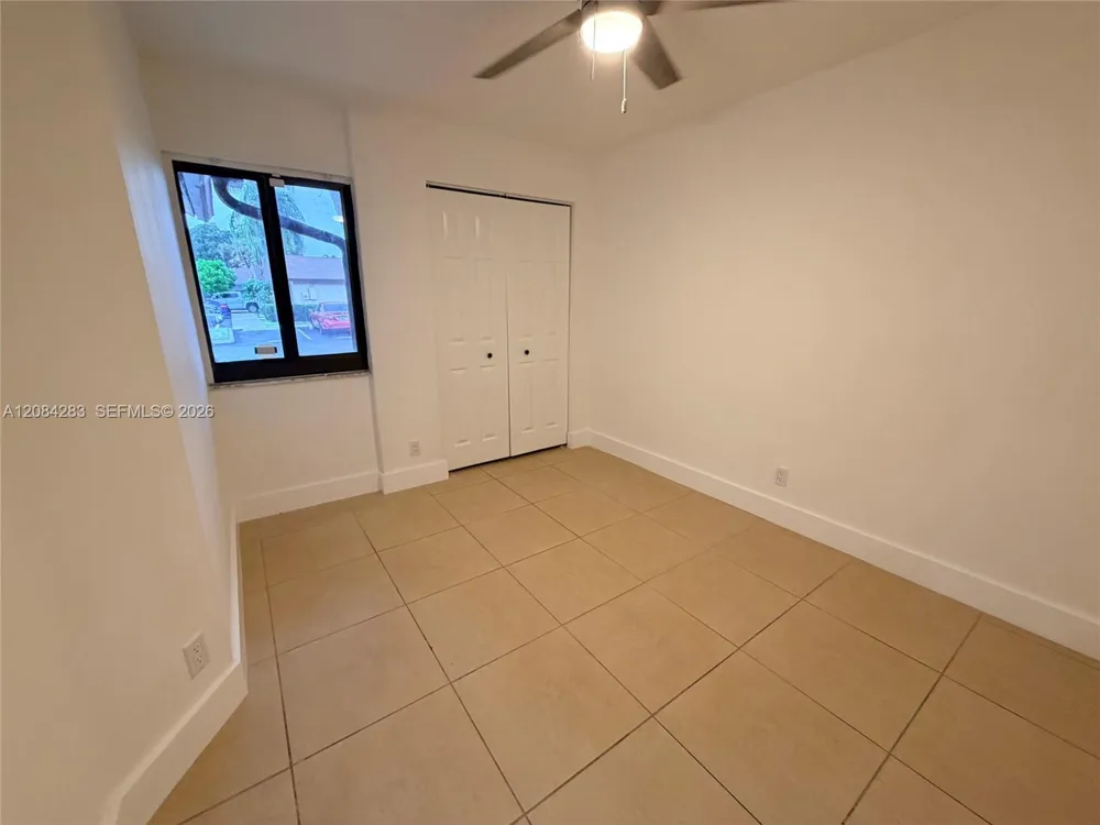 11085 NW 38th Pl Sunrise, FL 33351