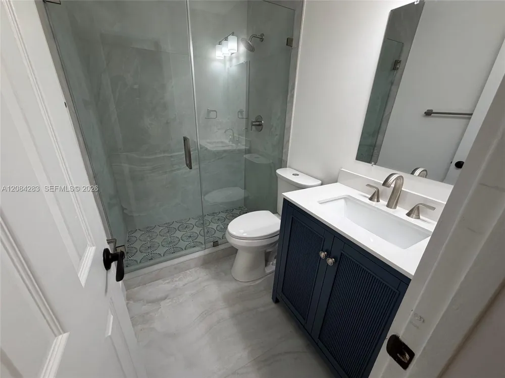 11085 NW 38th Pl Sunrise, FL 33351