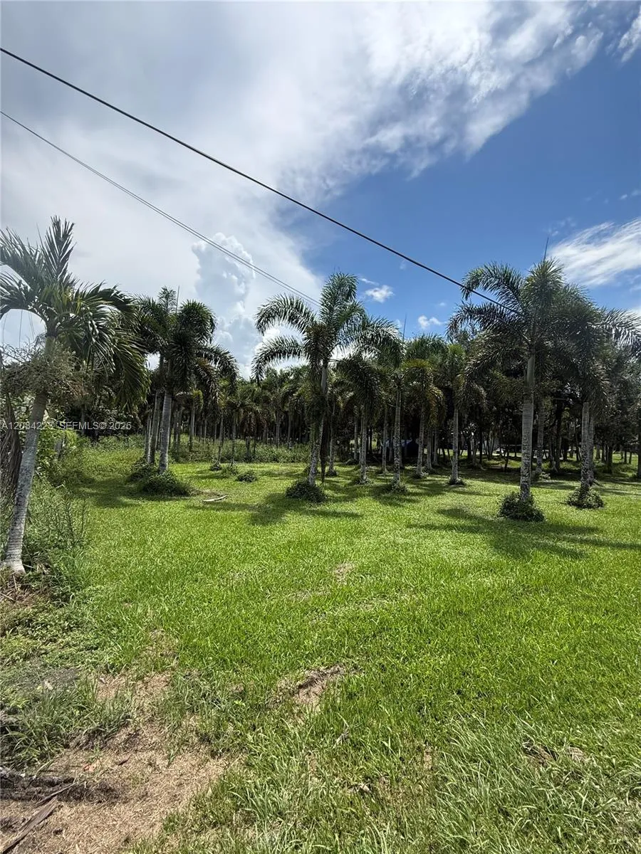 208 SW 208th Ln Southwest Ranches, FL 33332