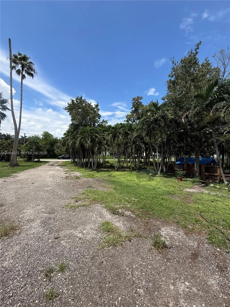 208 SW 208th Ln Southwest Ranches, FL 33332