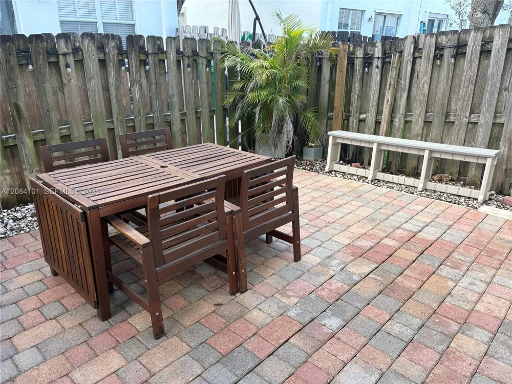 8108 NW 108th Ct Doral, FL 33178