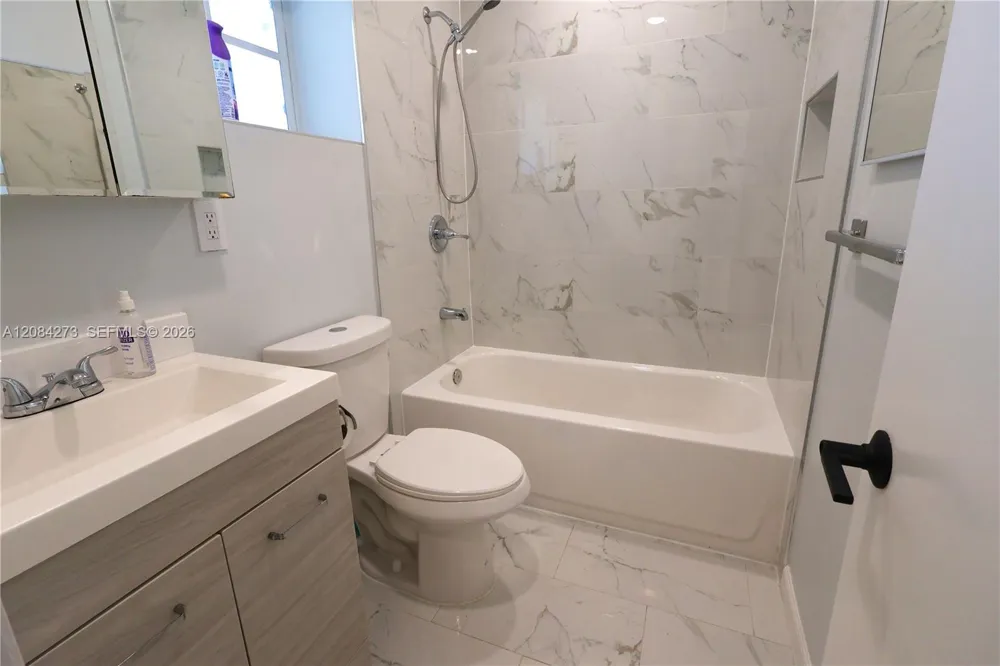 3610 SW 106th Ave Miami, FL 33165