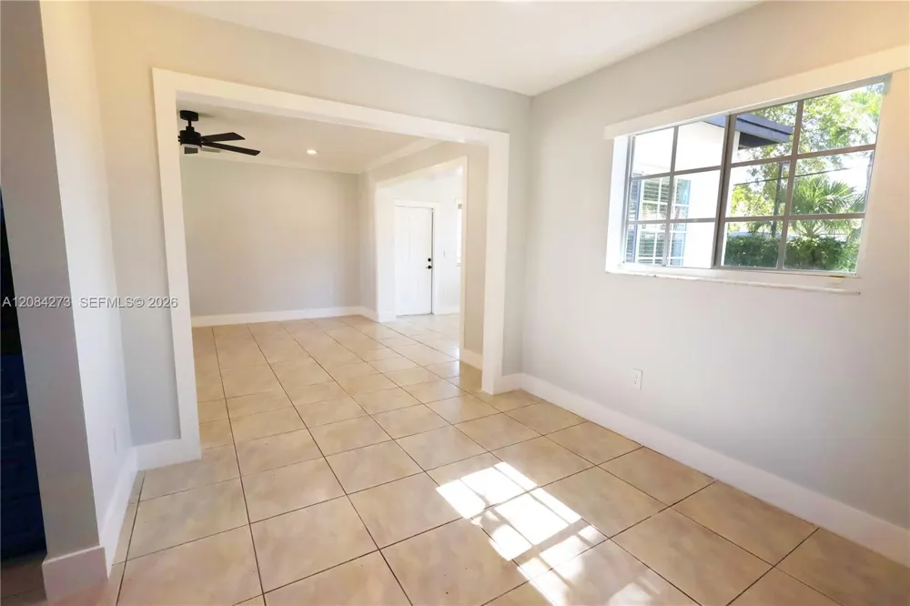 3610 SW 106th Ave Miami, FL 33165