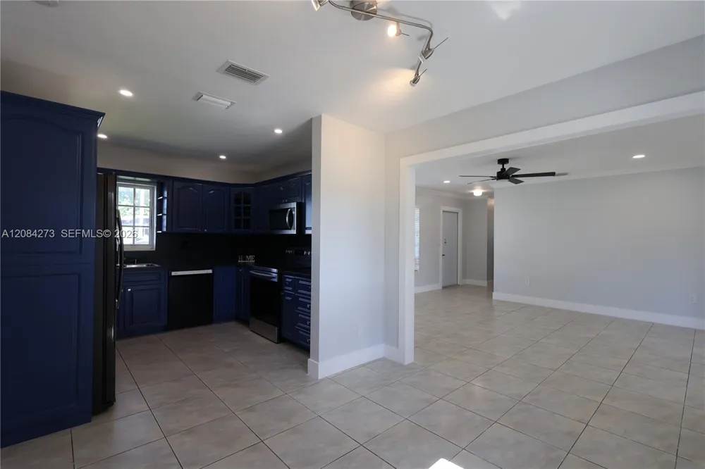 3610 SW 106th Ave Miami, FL 33165