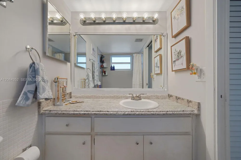 201 Ocean Blvd #801 Pompano Beach, FL 33062