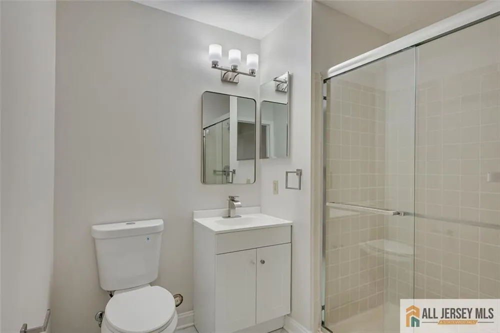 14 Sheffield Court North Brunswick, NJ 08902