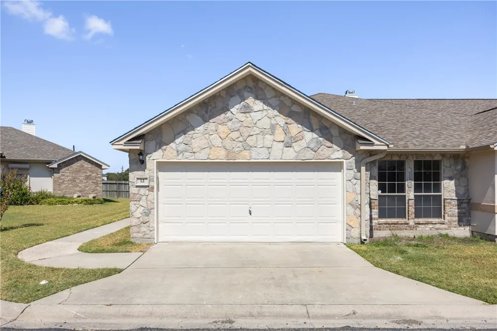 6653 Downing Street #12 Corpus Christi, TX 78414