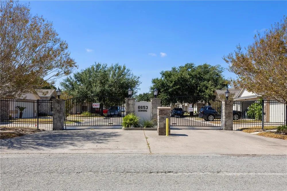 6653 Downing Street #12 Corpus Christi, TX 78414