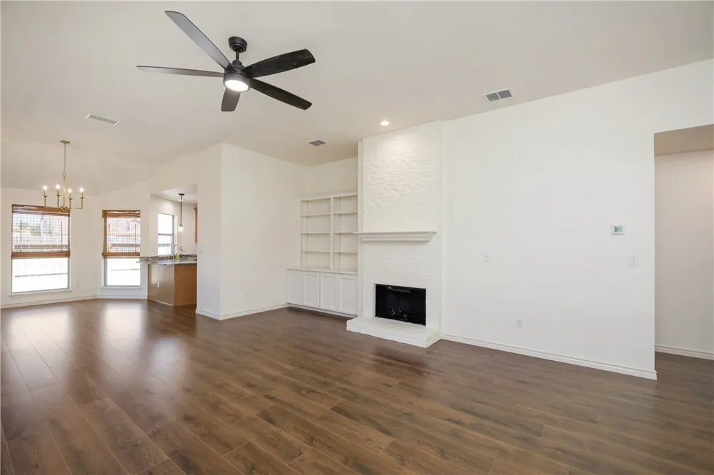 6653 Downing Street #12 Corpus Christi, TX 78414