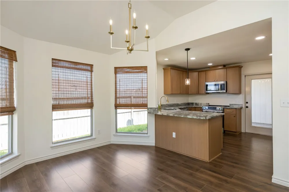 6653 Downing Street #12 Corpus Christi, TX 78414