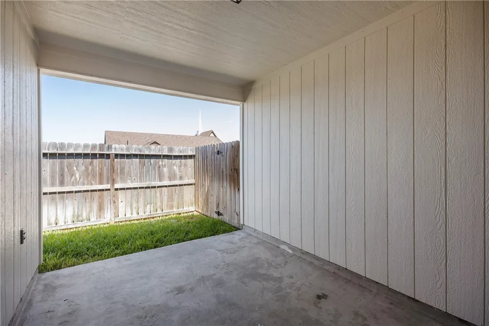 6653 Downing Street #12 Corpus Christi, TX 78414