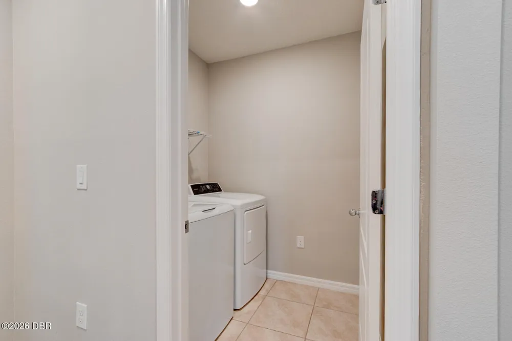 2989 Gibraltar Boulevard New Smyrna Beach, FL 32168