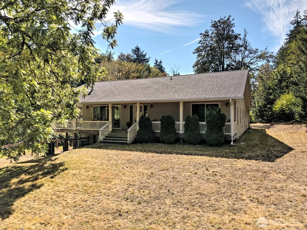 1010 SE Binns Swiger Loop Road Shelton, WA 98584