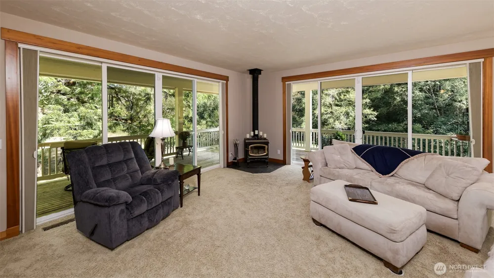 1010 SE Binns Swiger Loop Road Shelton, WA 98584